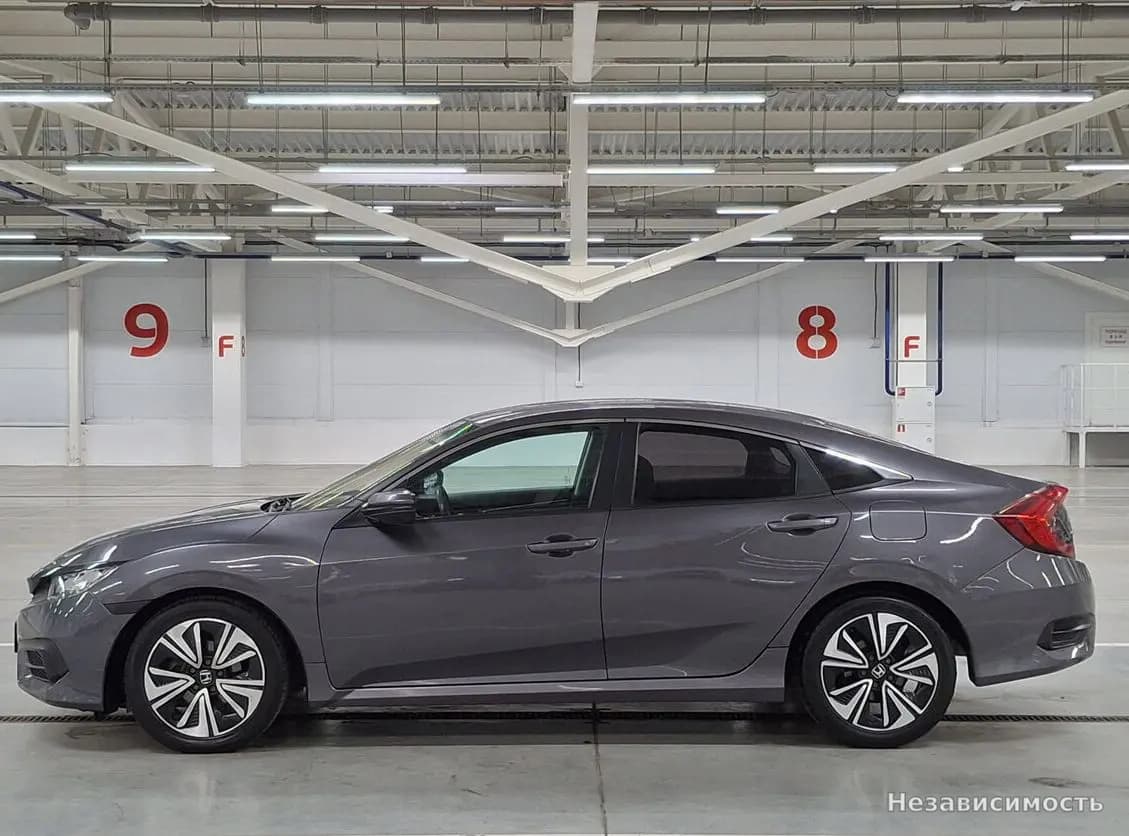 Honda Civic 2016 с пробегом — фото 8