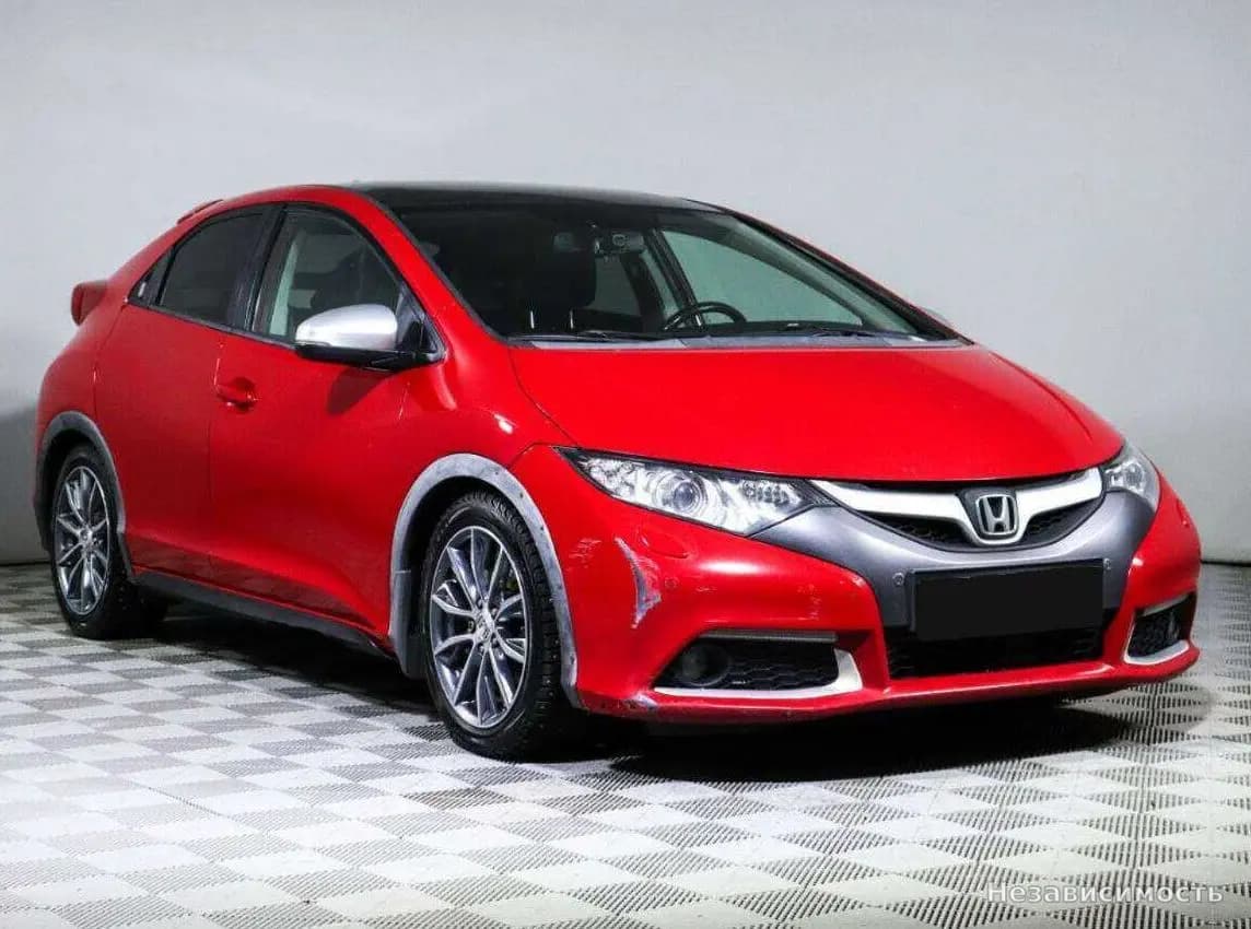 Honda Civic 2012 с пробегом — фото 3