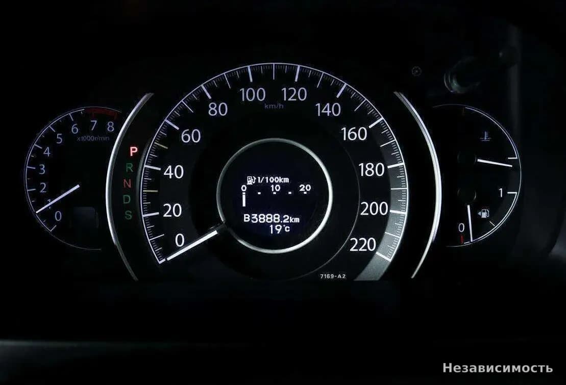 Honda CR-V 2015 с пробегом — фото 10