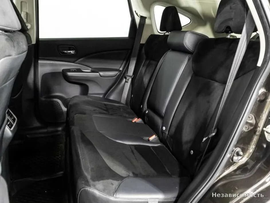 Honda CR-V 2016 с пробегом — фото 10