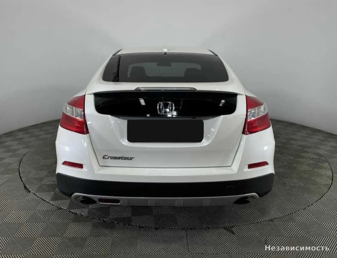 Honda Crosstour 2014 с пробегом — фото 3
