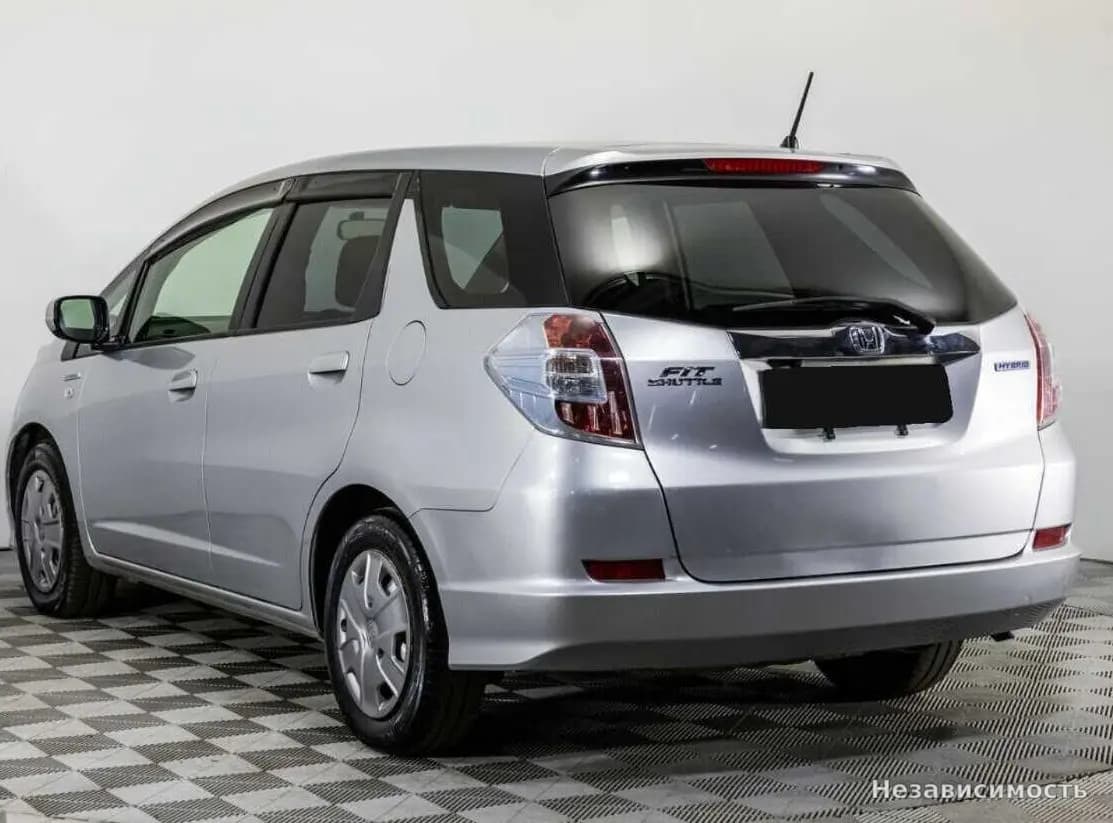 Honda Fit Shuttle 2013 с пробегом — фото 7