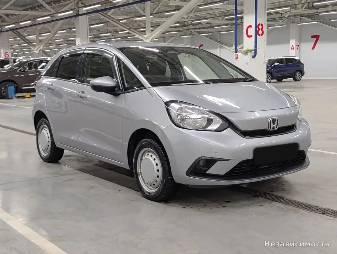 Honda Fit 2020 с пробегом — фото 3
