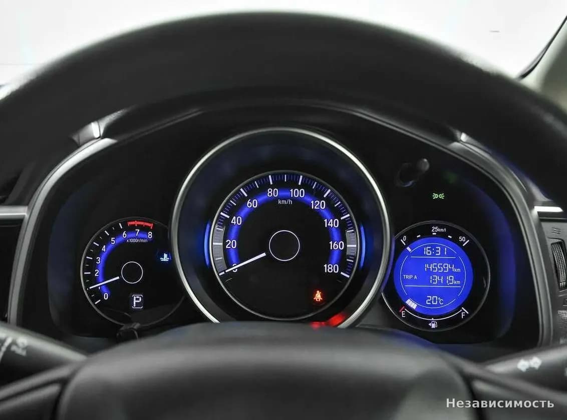 Honda Fit 2016 с пробегом — фото 6