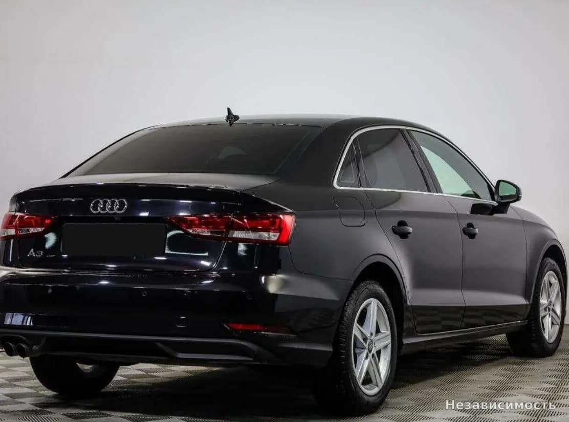 Audi A3 2019 с пробегом — фото 4