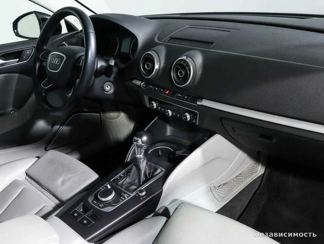 Audi A3 2015 с пробегом — фото 7