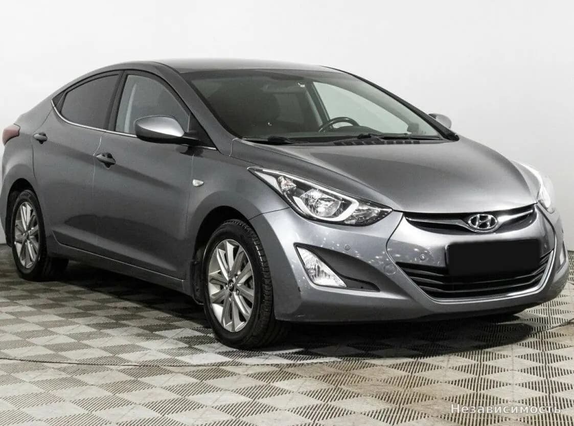 Hyundai Elantra VII (CN7) 2015 с пробегом — фото 3