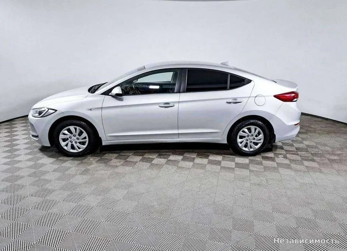 Hyundai Elantra VII (CN7) 2017 с пробегом — фото 8