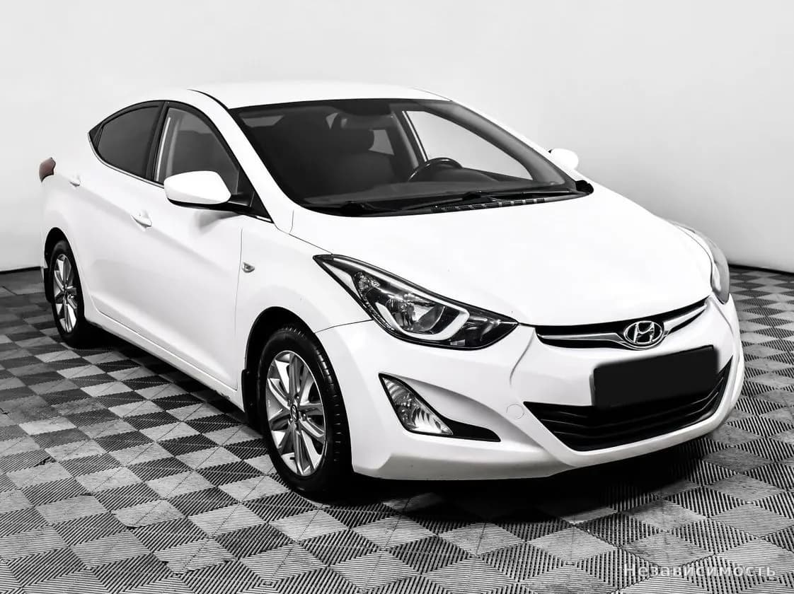 Hyundai Elantra VII (CN7) 2014 с пробегом — фото 3