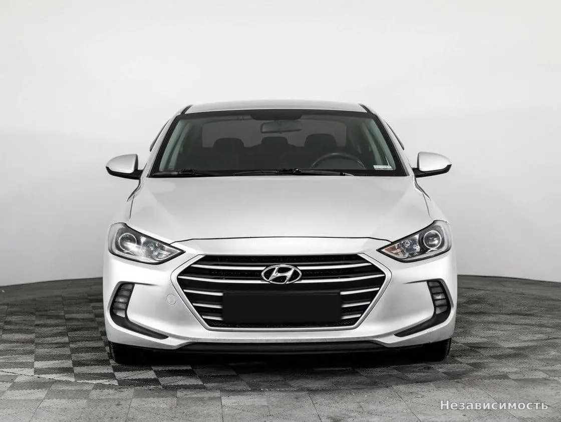 Hyundai Elantra VII (CN7) 2016 с пробегом — фото 2