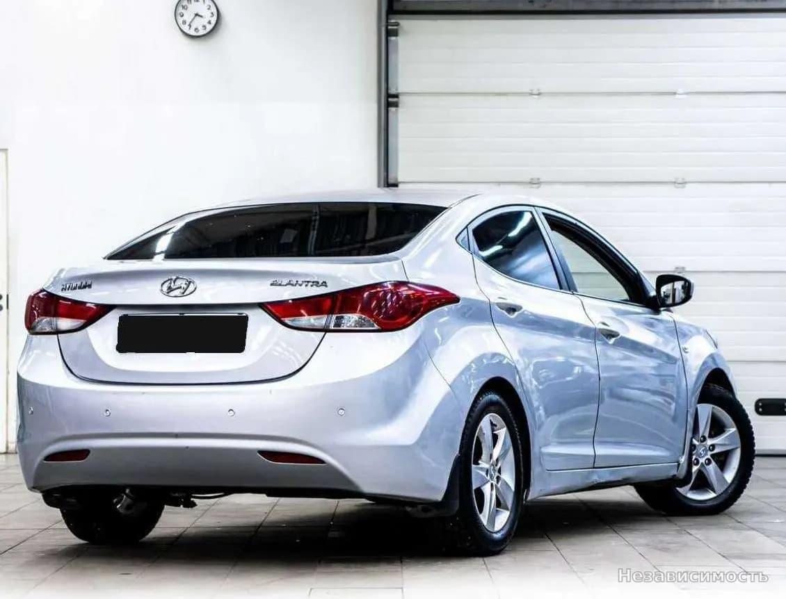 Hyundai Elantra VII (CN7) 2012 с пробегом — фото 3