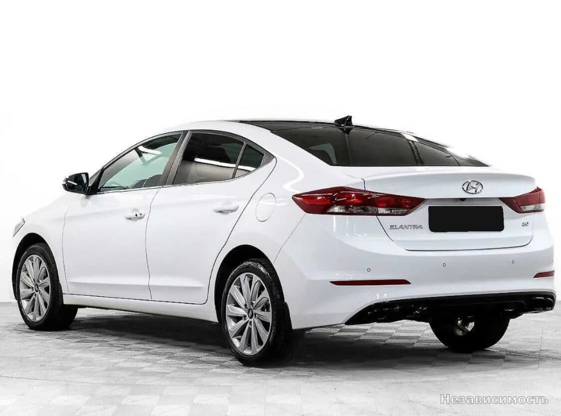 Hyundai Elantra VII (CN7) 2017 с пробегом — фото 6