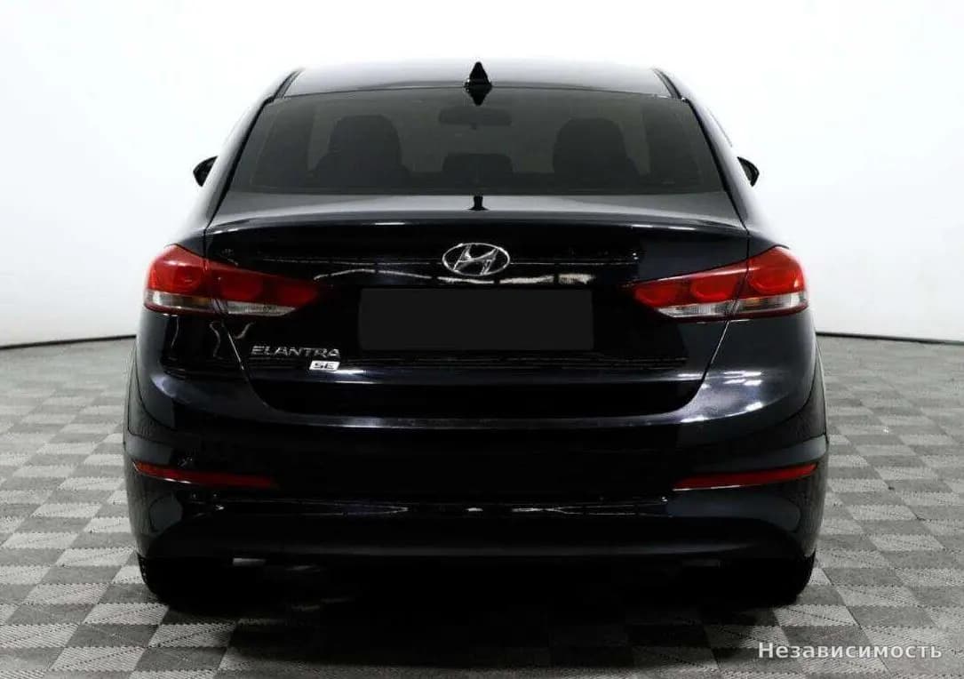 Hyundai Elantra VII (CN7) 2018 с пробегом — фото 6