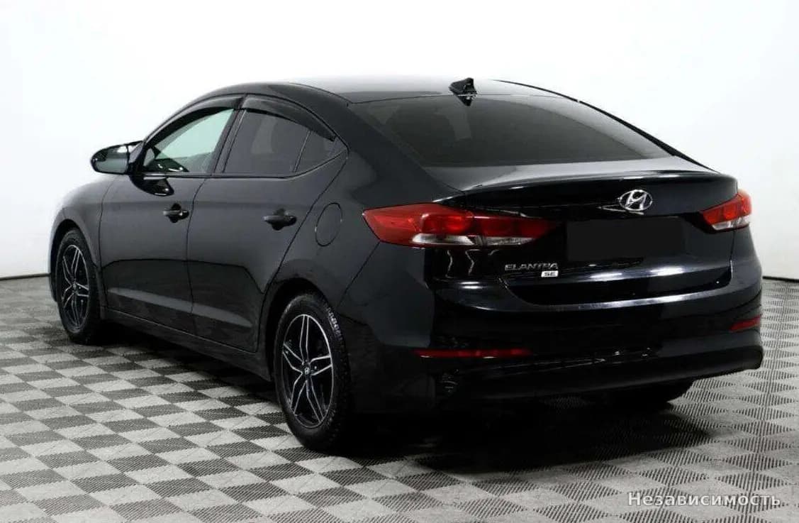 Hyundai Elantra VII (CN7) 2018 с пробегом — фото 7