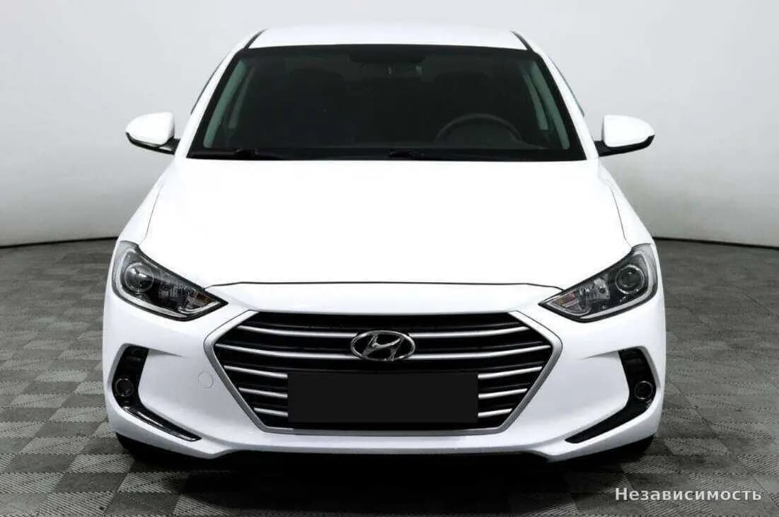 Hyundai Elantra VII (CN7) 2018 с пробегом — фото 2