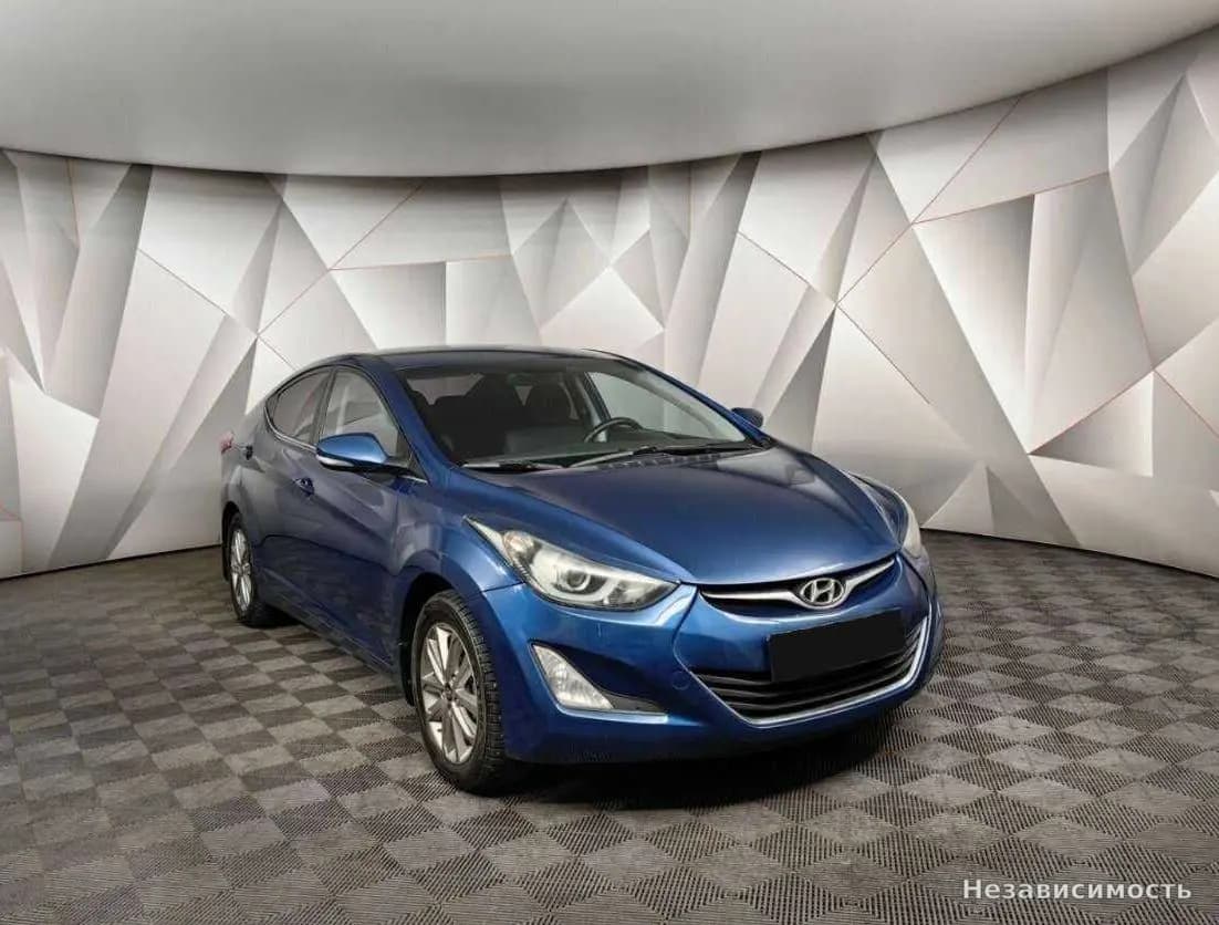 Hyundai Elantra VII (CN7) 2015 с пробегом — фото 3