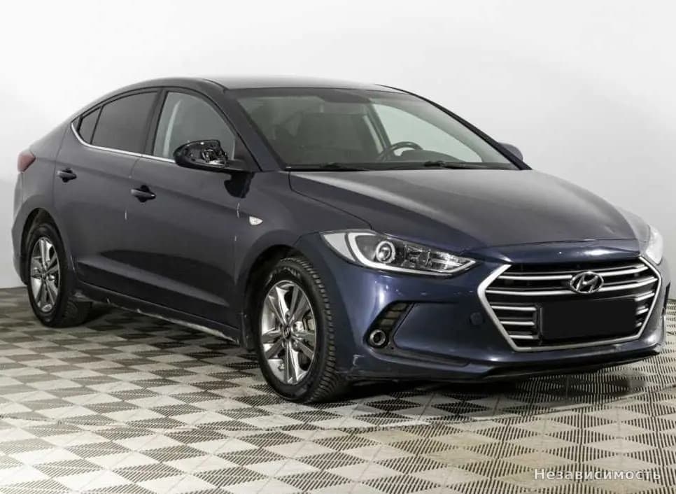 Hyundai Elantra VII (CN7) 2017 с пробегом — фото 3