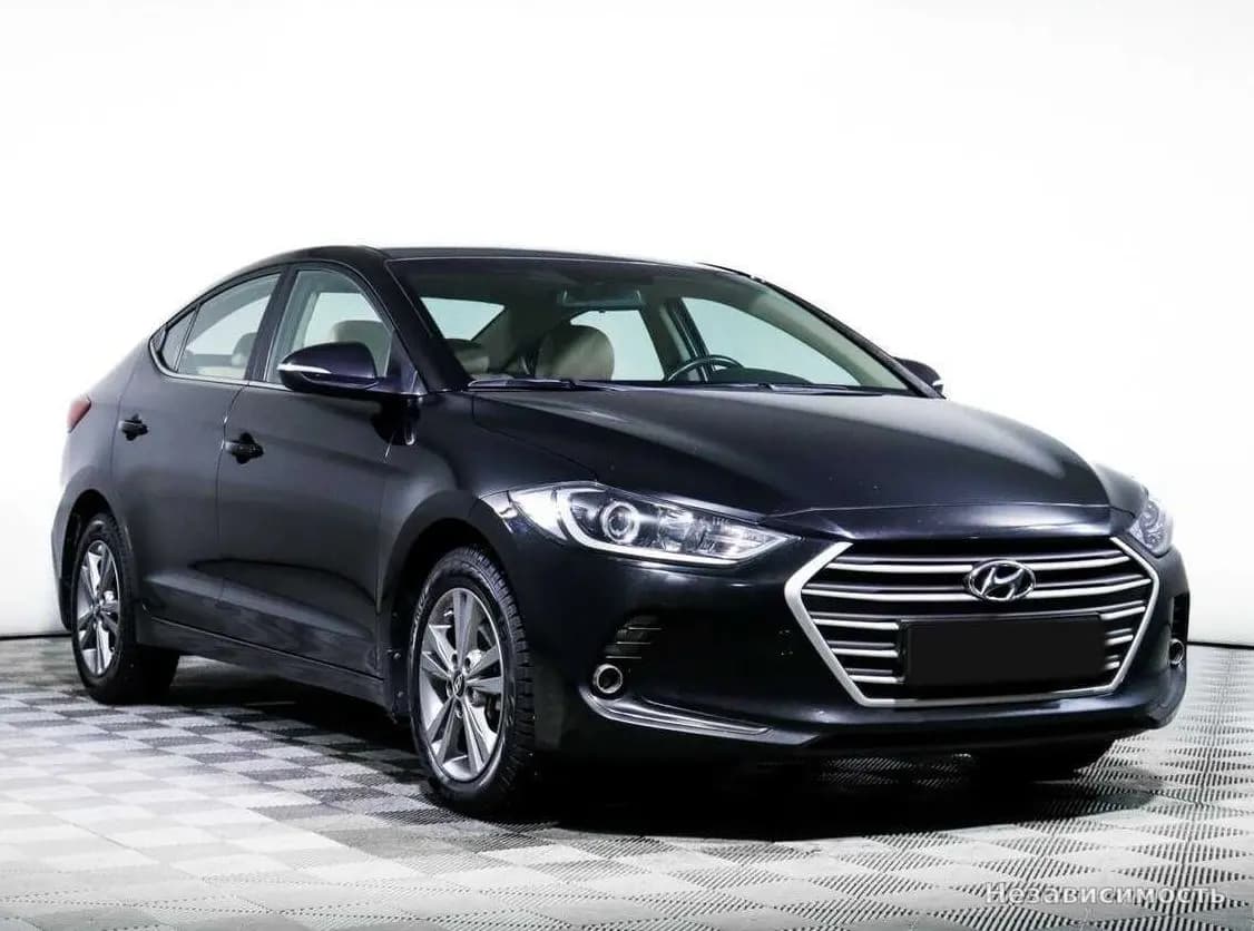 Hyundai Elantra VII (CN7) 2018 с пробегом — фото 3