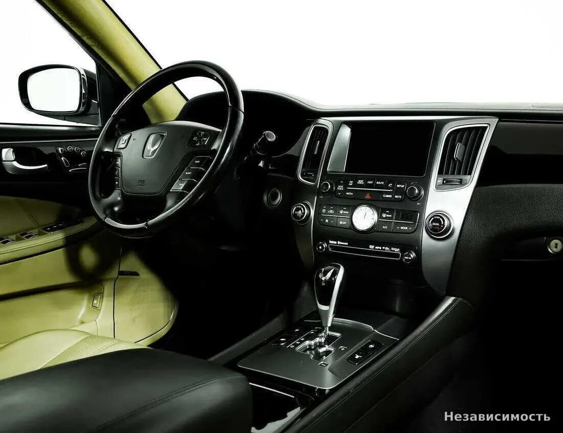 Hyundai Equus 2012 с пробегом — фото 9