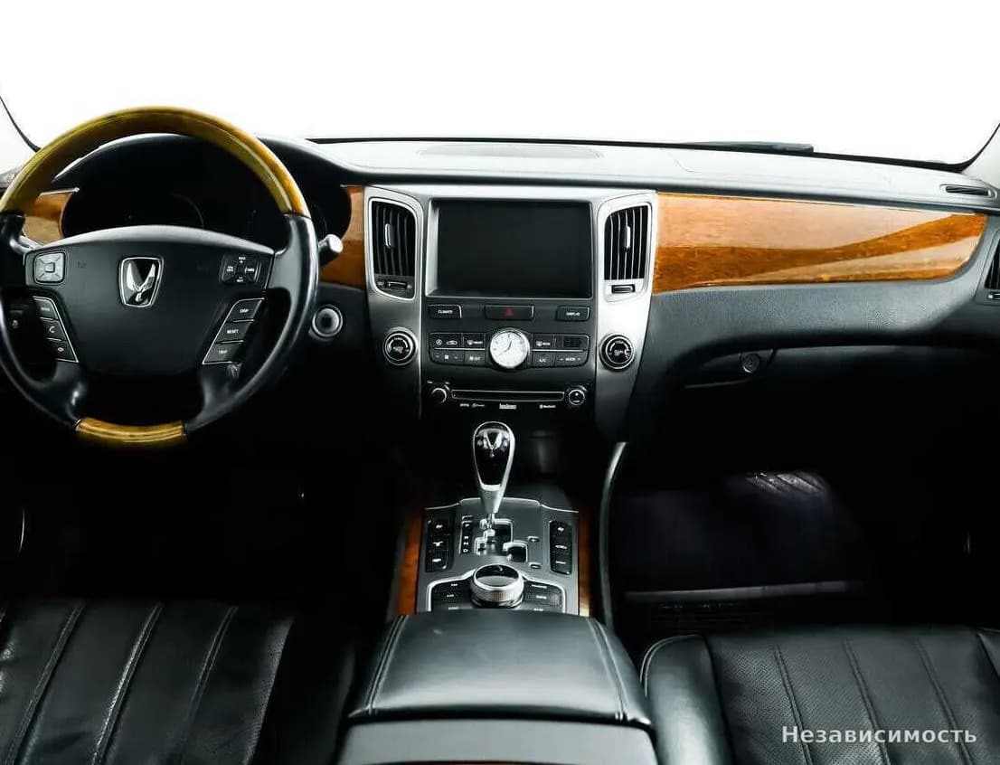 Hyundai Equus 2012 с пробегом — фото 9