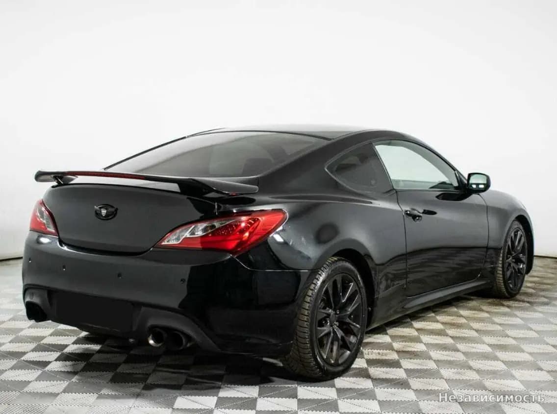 Hyundai Genesis Coupe 2012 с пробегом — фото 4