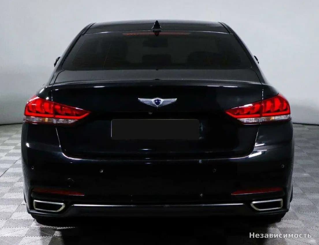 Hyundai Genesis 2014 с пробегом — фото 5