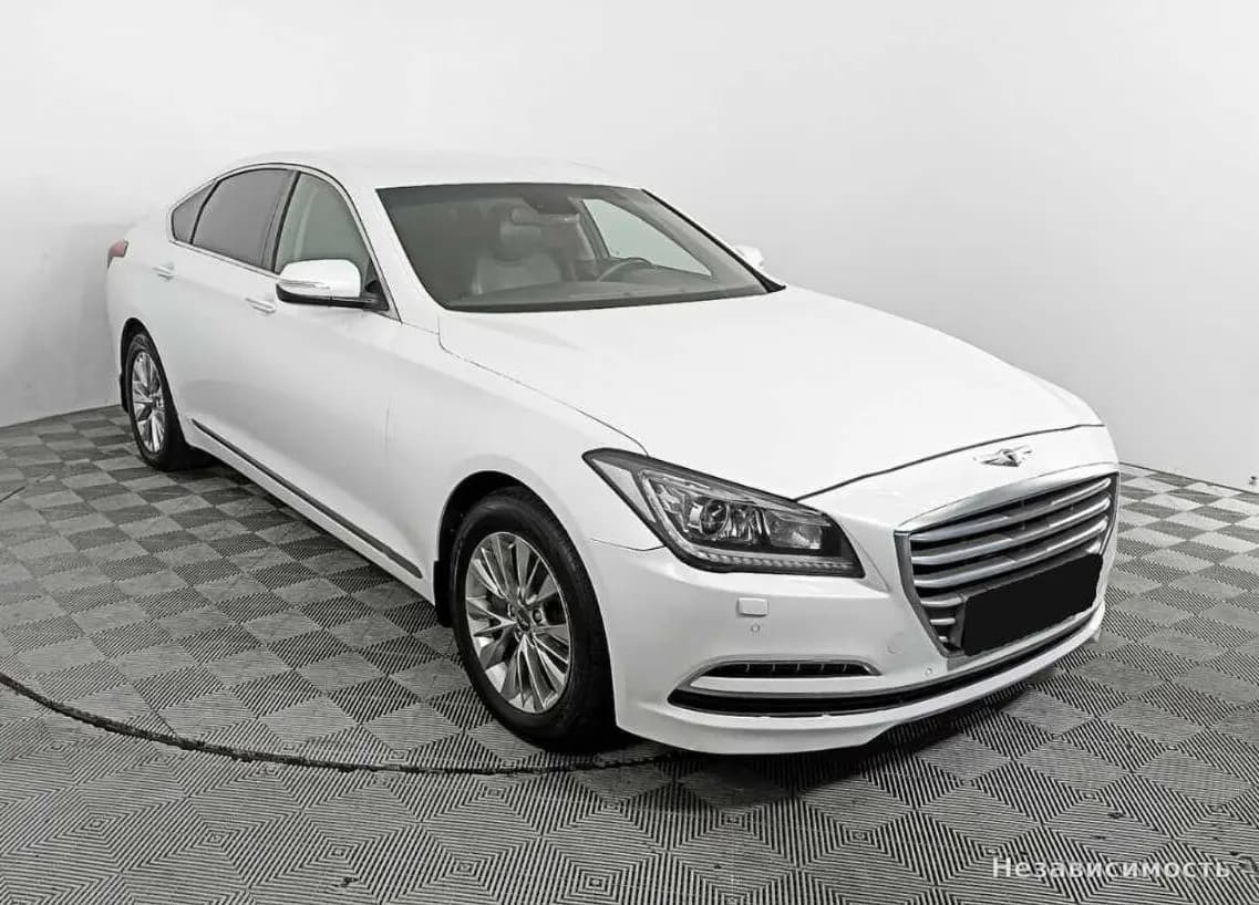Hyundai Genesis 2016 с пробегом — фото 3