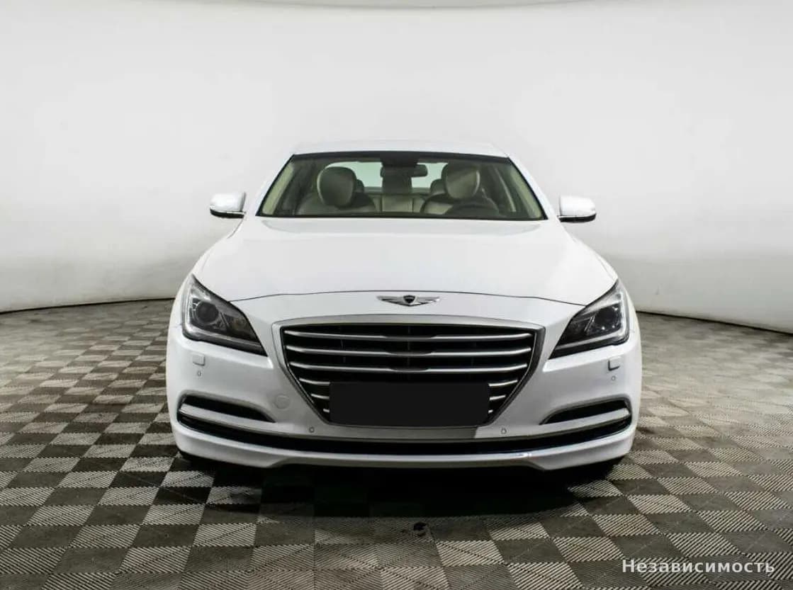 Hyundai Genesis 2015 с пробегом — фото 2