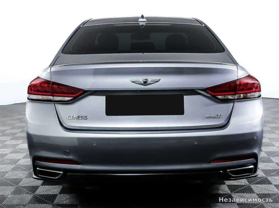 Hyundai Genesis 2014 с пробегом — фото 6
