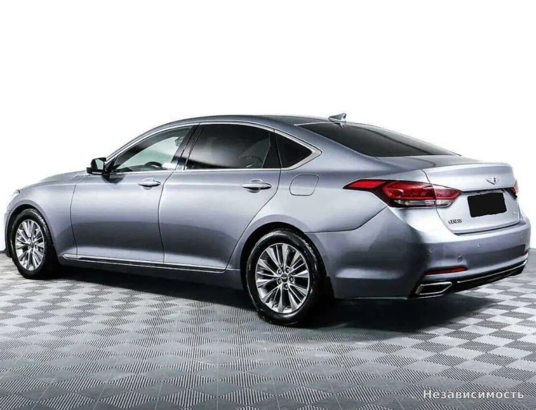 Hyundai Genesis 2014 с пробегом — фото 7