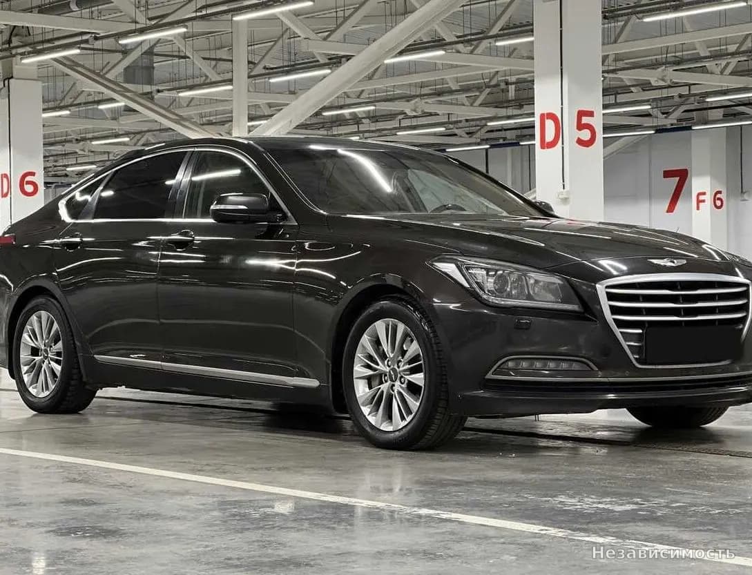 Hyundai Genesis 2014 с пробегом — фото 3