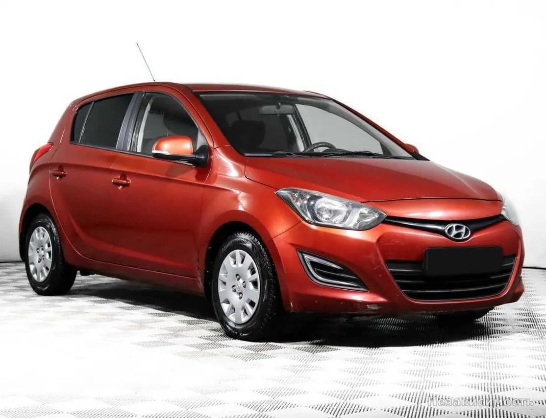 Hyundai i20 2012 с пробегом — фото 3