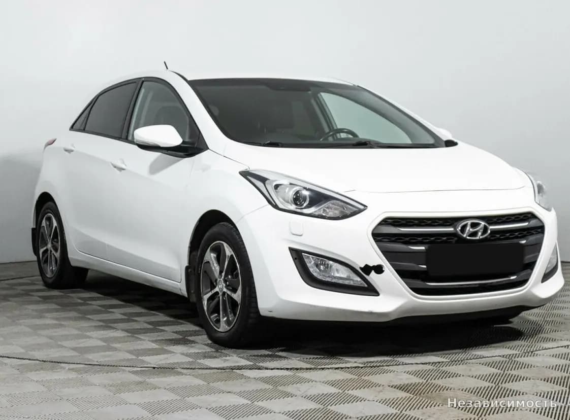 Hyundai i30 2015 с пробегом — фото 3