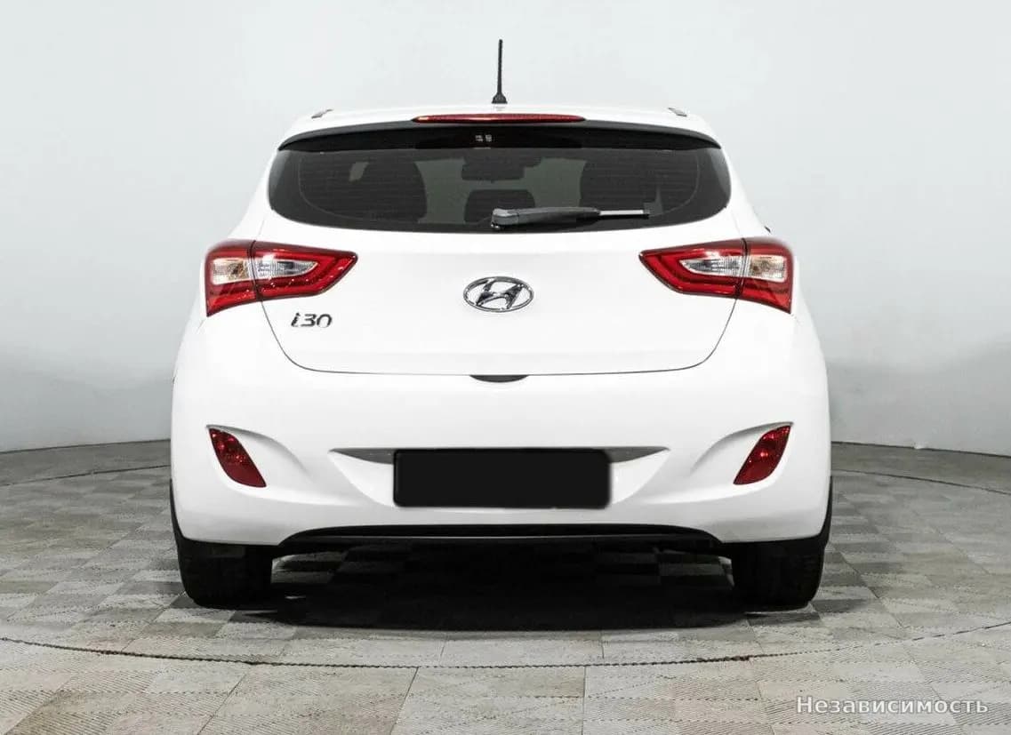 Hyundai i30 2015 с пробегом — фото 6