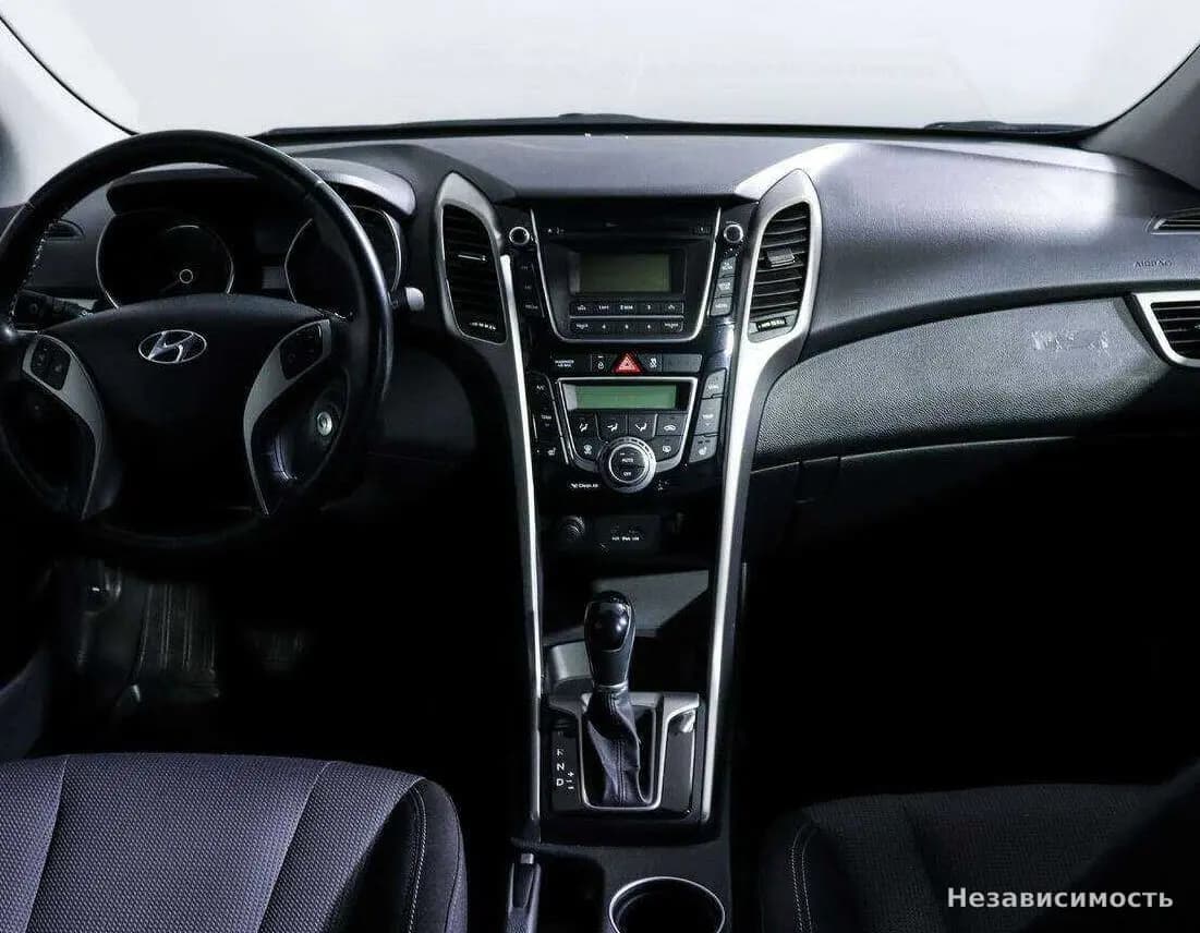 Hyundai i30 2013 с пробегом — фото 10