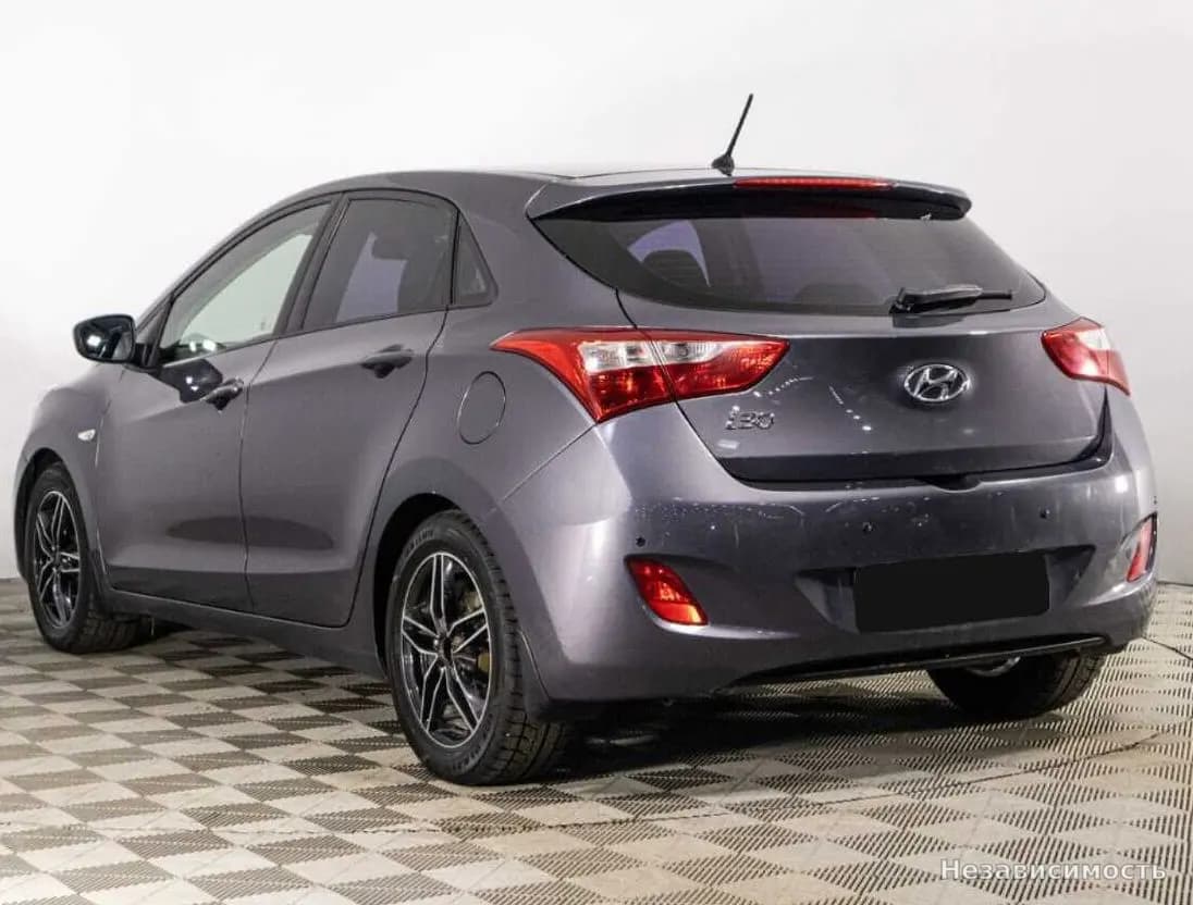 Hyundai i30 2015 с пробегом — фото 7