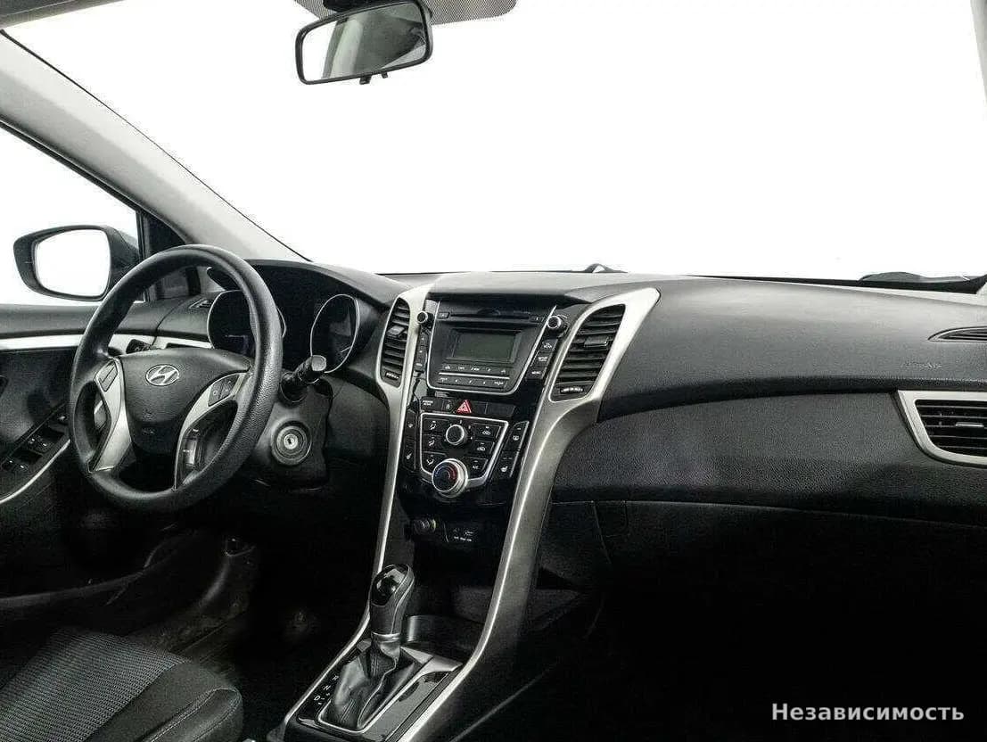 Hyundai i30 2015 с пробегом — фото 9