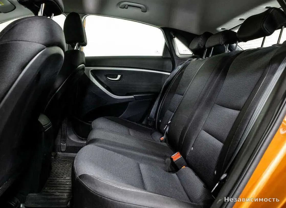 Hyundai i30 2016 с пробегом — фото 10
