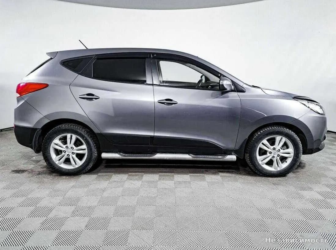 Hyundai ix35 2012 с пробегом — фото 4