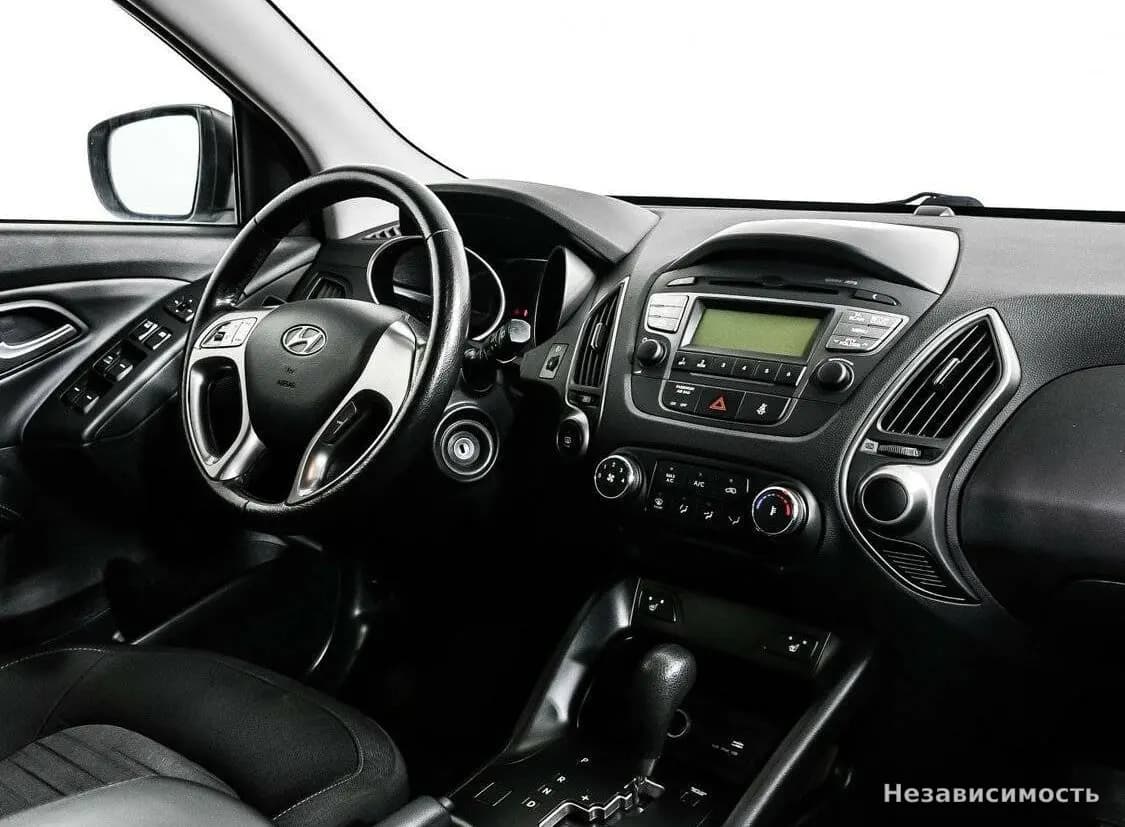 Hyundai ix35 2015 с пробегом — фото 9