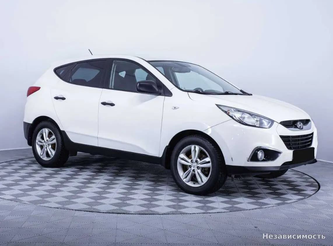 Hyundai ix35 2012 с пробегом — фото 3
