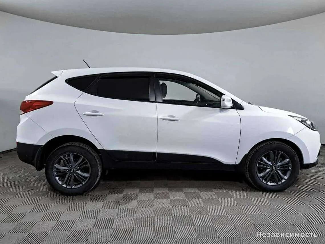 Hyundai ix35 2015 с пробегом — фото 4