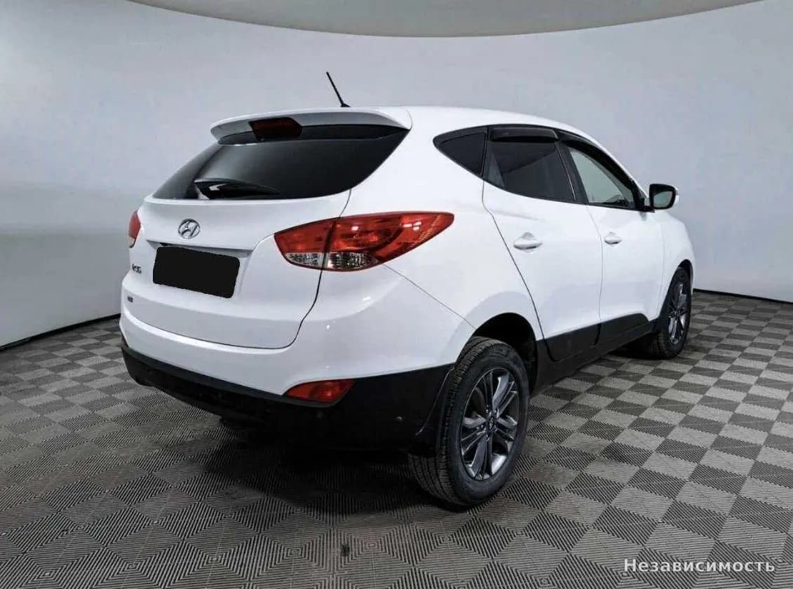Hyundai ix35 2015 с пробегом — фото 5