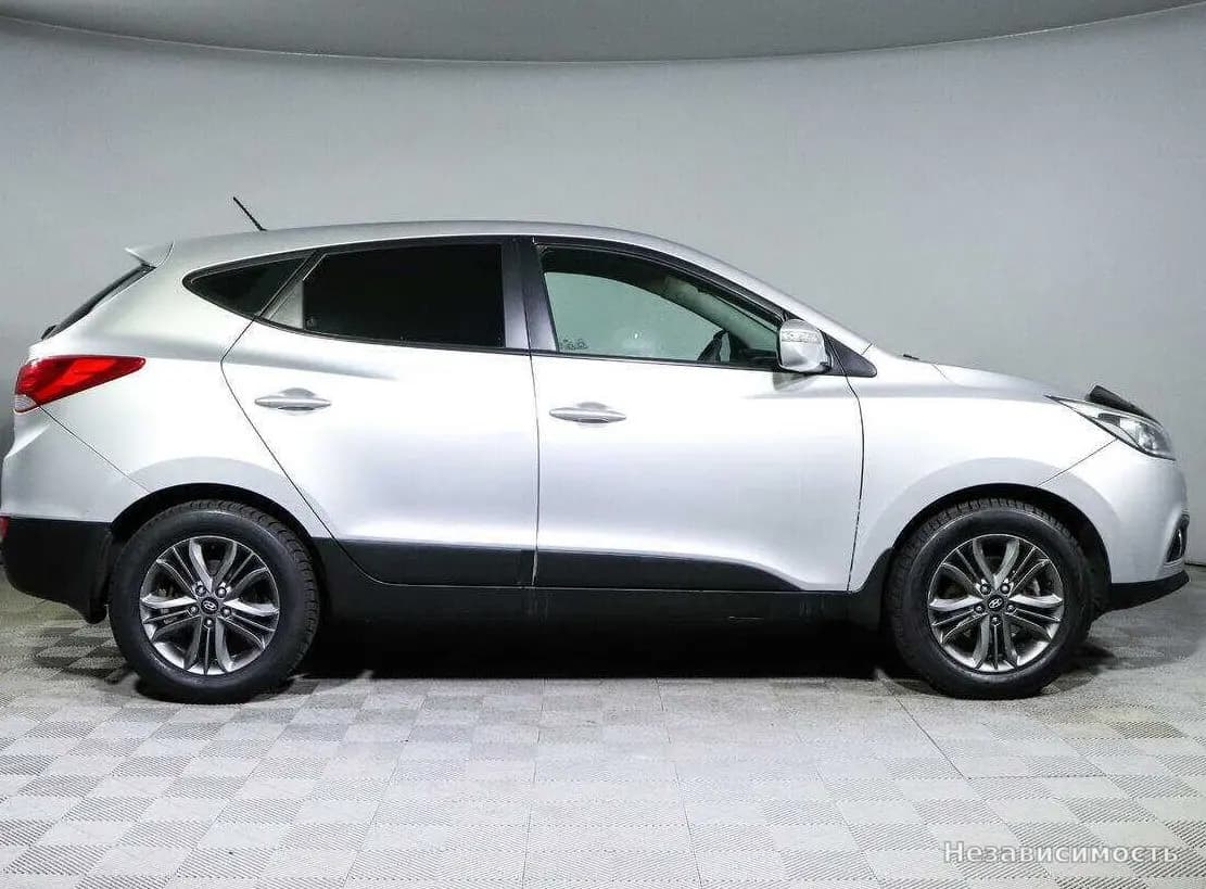 Hyundai ix35 2014 с пробегом — фото 4