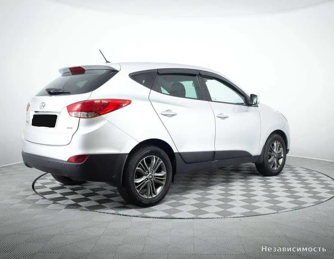 Hyundai ix35 2015 с пробегом — фото 6