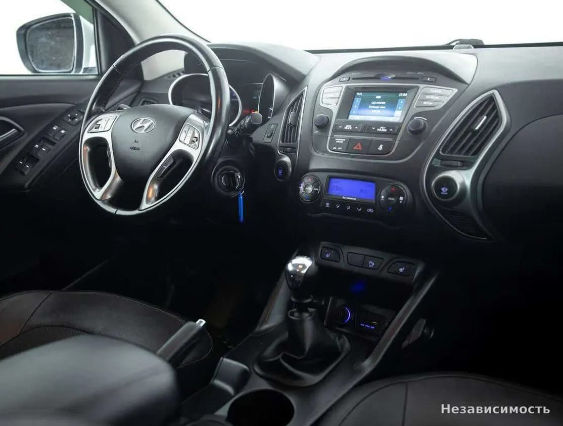 Hyundai ix35 2015 с пробегом — фото 9