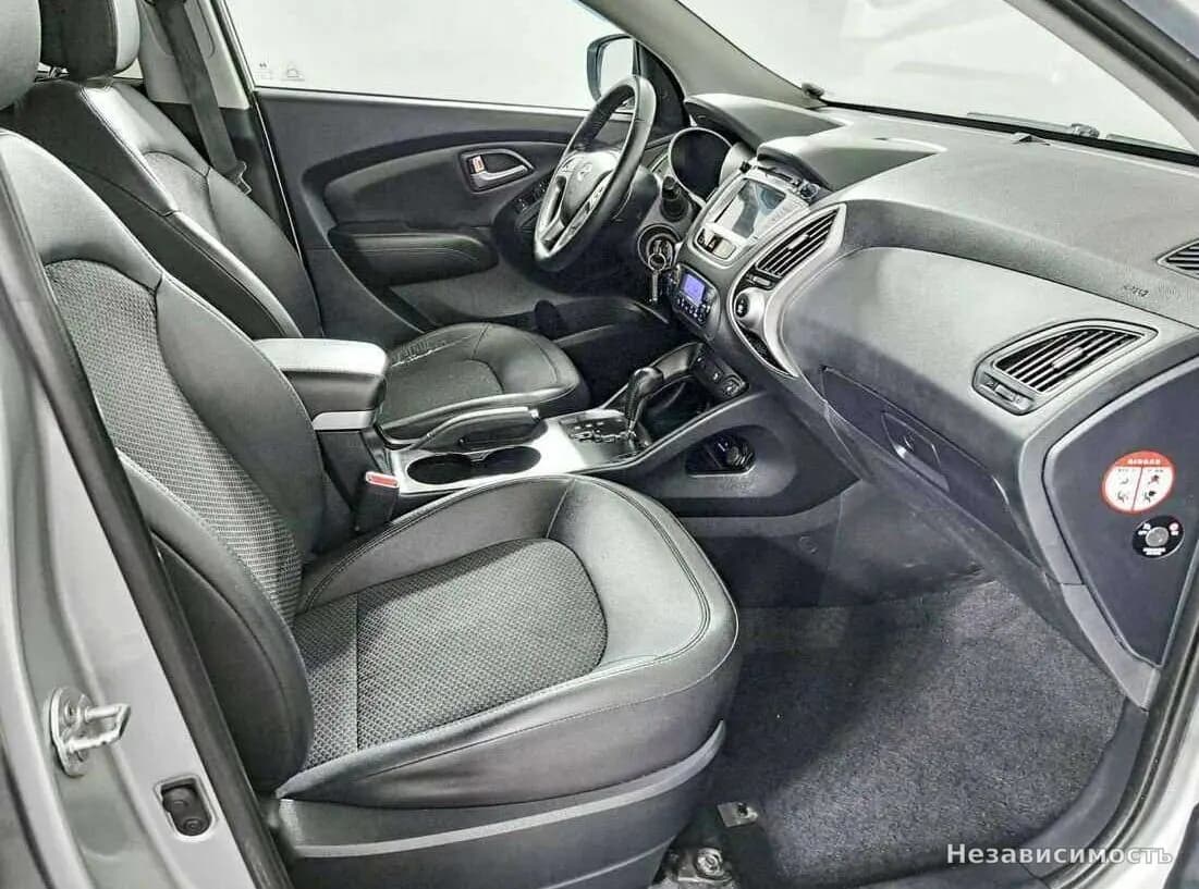 Hyundai ix35 2012 с пробегом — фото 9