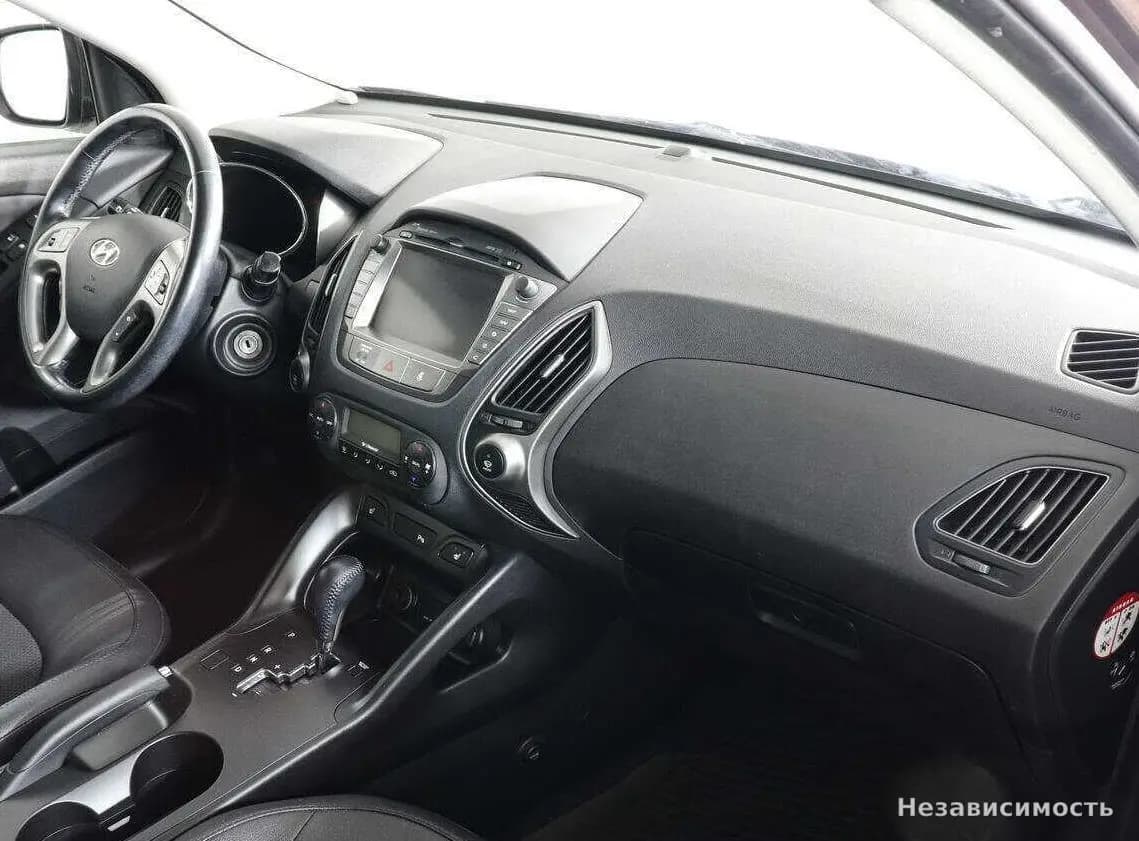 Hyundai ix35 2015 с пробегом — фото 10