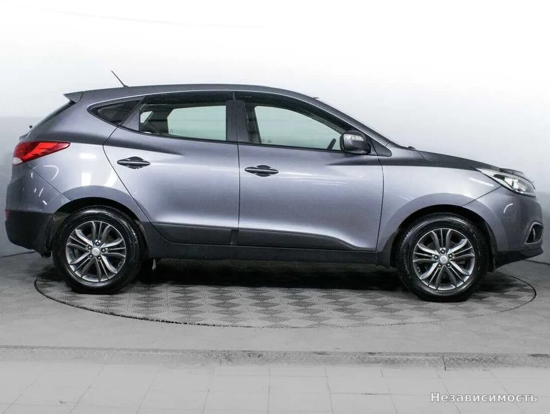 Hyundai ix35 2013 с пробегом — фото 4