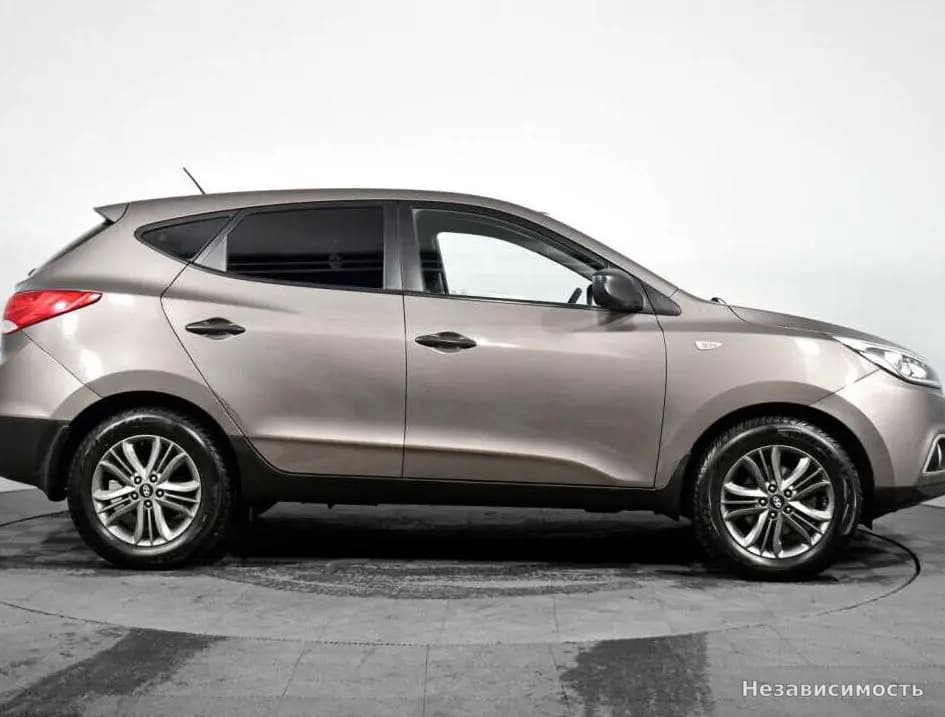 Hyundai ix35 2015 с пробегом — фото 4